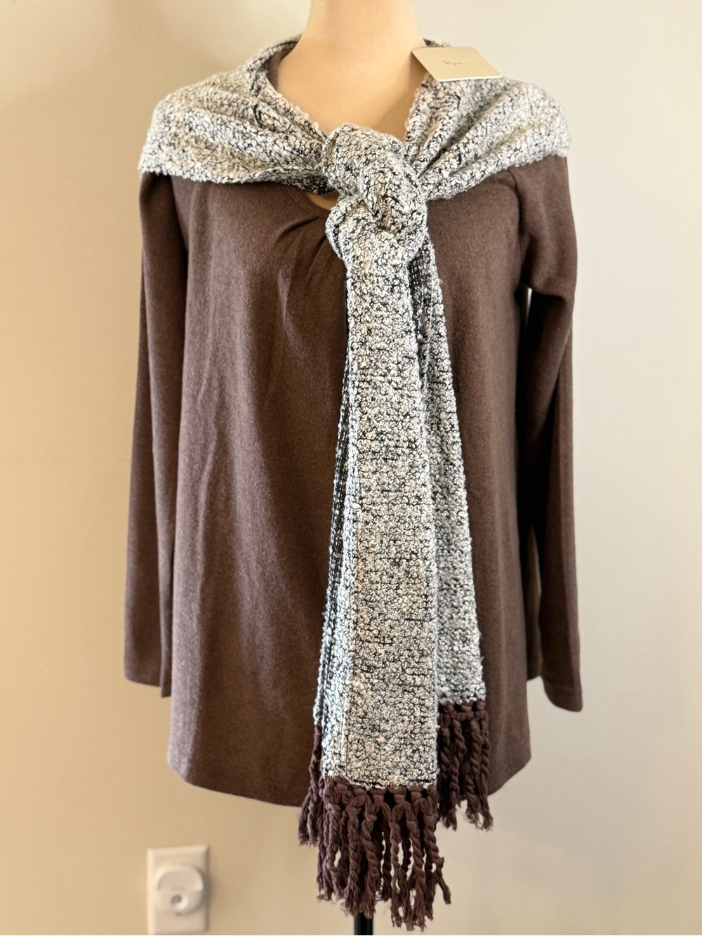 RYU: boho brown sweater tassel scarf combo SZ LG